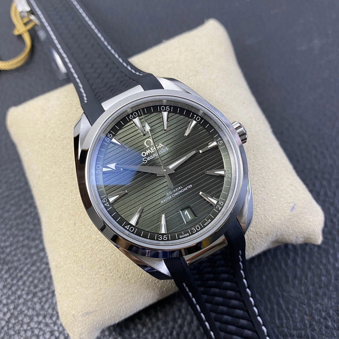 Bold CBD Factory Omega Seamaster Aqua Terra 150M 41mm Green Dial Rubber Strap (220.12.41.21.10.001) 1:1 Super Clone – DD8900 Movement 266